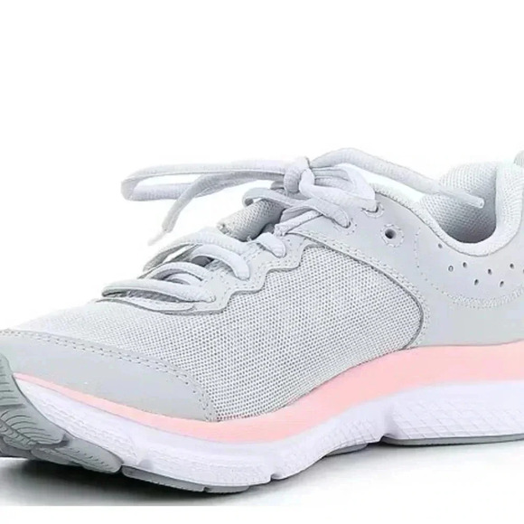 UNDER ARMOUR charged runners - Picture 2 of 8